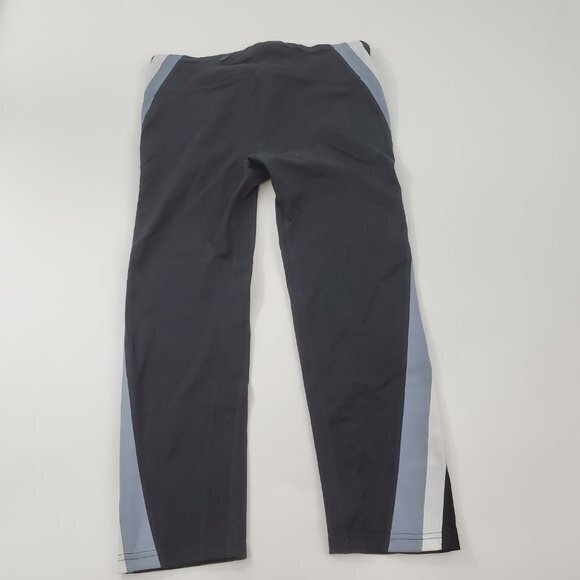 Gap Fit Capris XS Gfast Black Gray white Stripe Le‎ - Picture 7 of 8